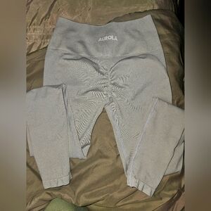 Aurola Light Gray Leggings